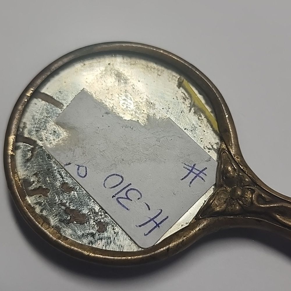 Vintage Ornate Metal Hand Mirror in Aged Brass Tone/ miniature!! - Picture 7 of 11